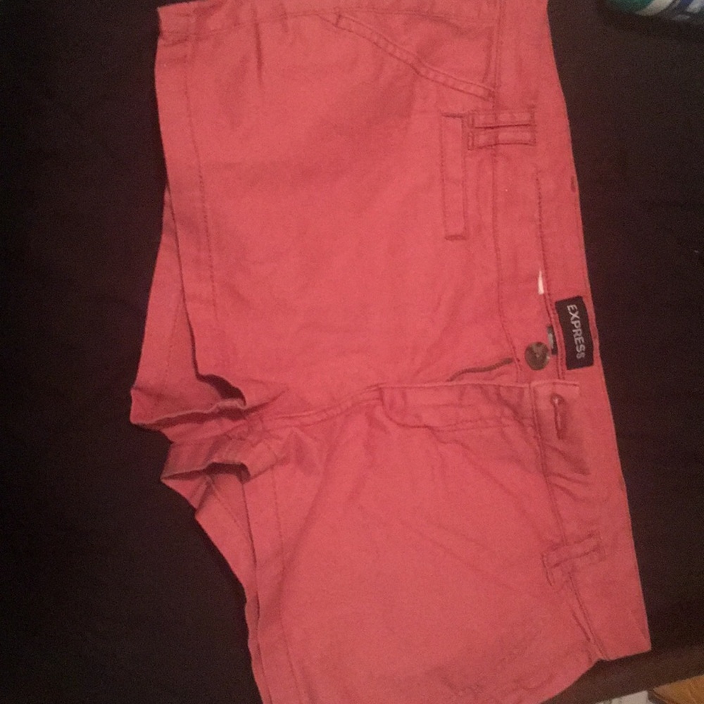 Salmon shorts